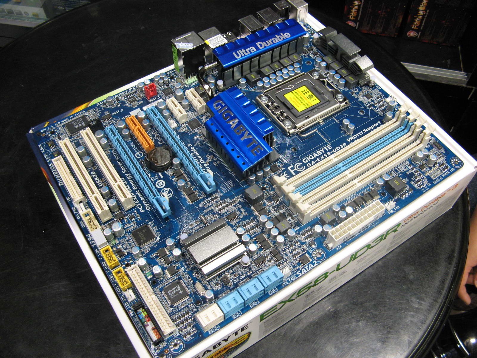 技嘉ga-ex58-ud3r图片9