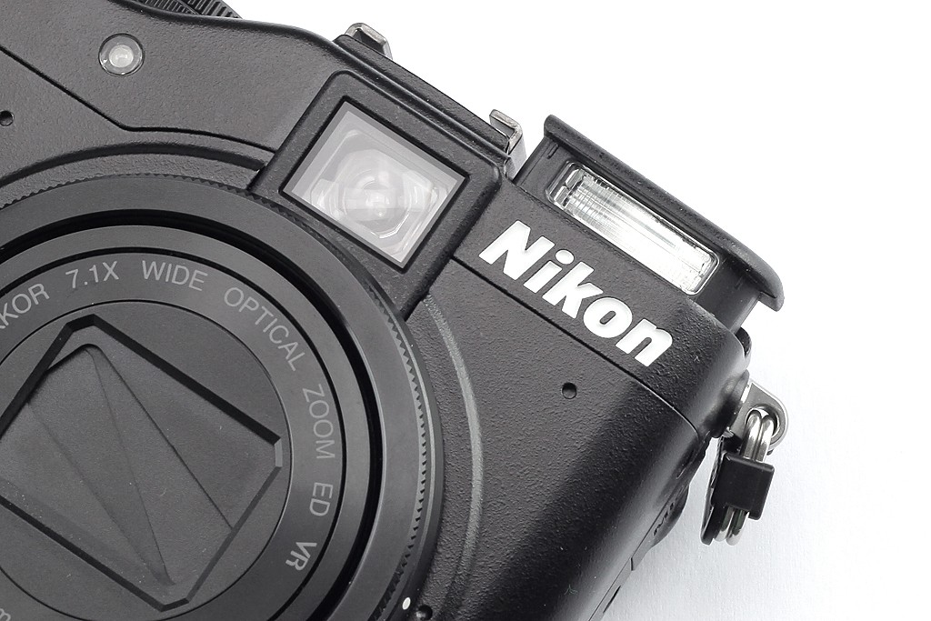 尼康p7000闪光灯图片