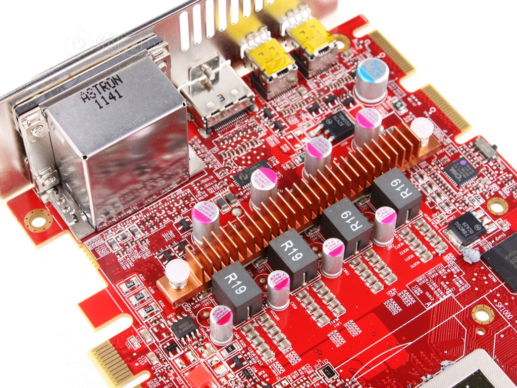 迪兰hd6930 恒金 1g显卡原图 高清图片 hd6930 恒金 1g图片下载 第6页