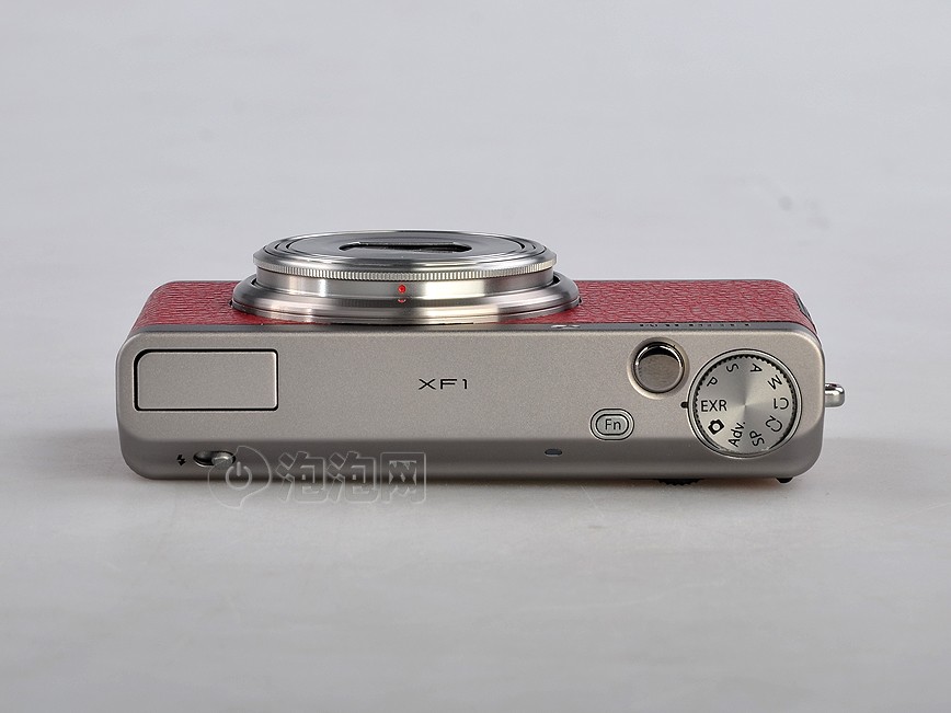 查看富士xf1 数码相机 黑色(1200万像素 3英寸液晶屏 4倍光学变焦