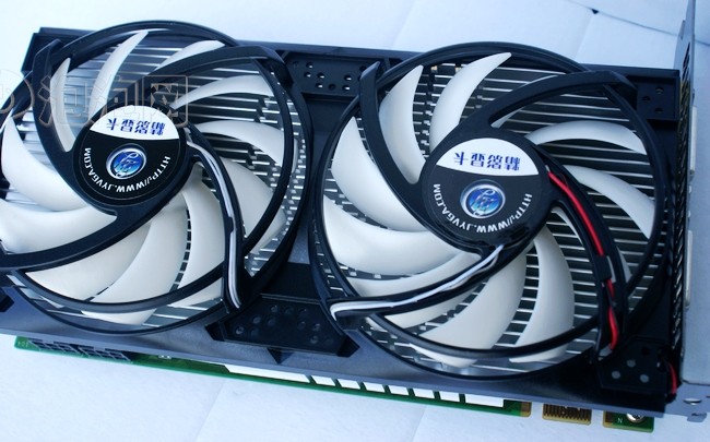 查看精影gtx560se 1536mb 终极玩家版大图