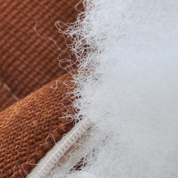 > 魅驹车用座椅按摩靠垫 腰靠 抱枕清新白色原图