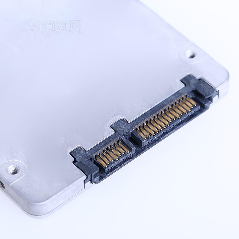 > intel s4500系列 240g sata3.0接口固态硬盘原图