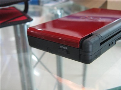 任天堂 ndsl(红黑)