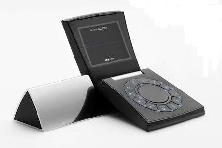 "怪机"不可思议 三星e918超过10000元