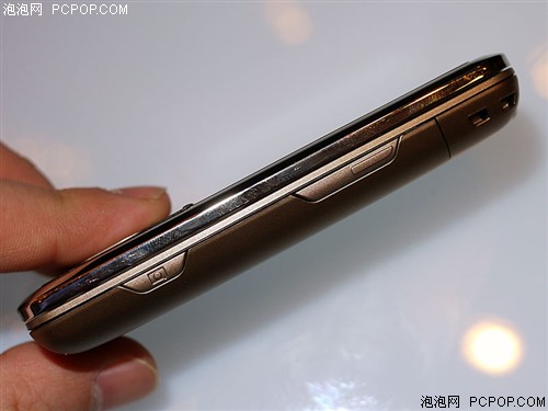 首页 诺基亚6316s采用容量860mah锂电池  若长时间试用在线功能这个