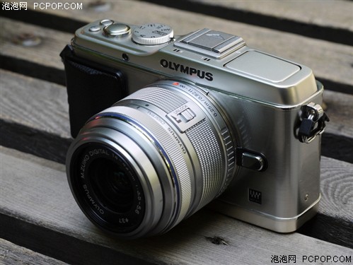 奥林巴斯e-p3套机(14-42mm ii r)数码相机