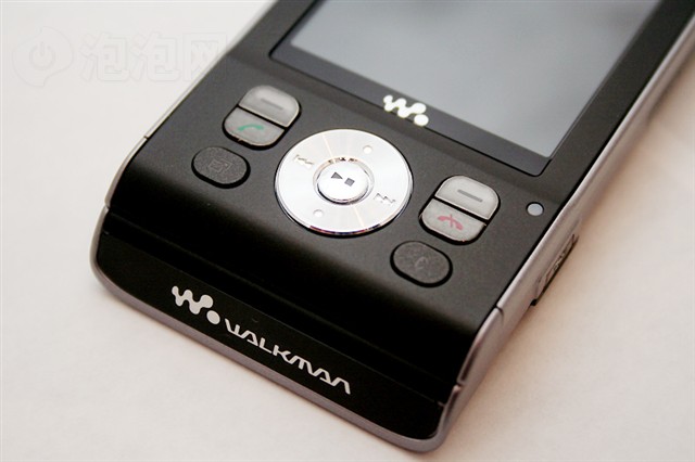 淘宝超薄滑盖手机 年底清仓大甩卖 索尼爱立信w908c/w910_淘宝网购物