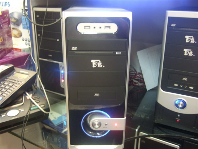 航嘉百盛 亮剑c506 百盛亮剑c506机箱 超炫出众面板