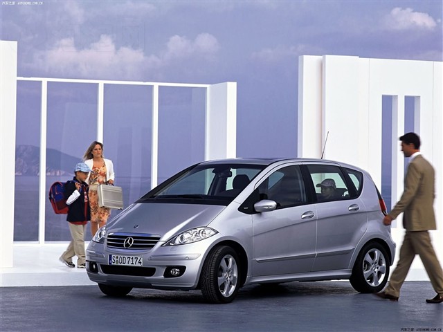 一汽丰田04款 威驰(vios) 1.5at gl-i