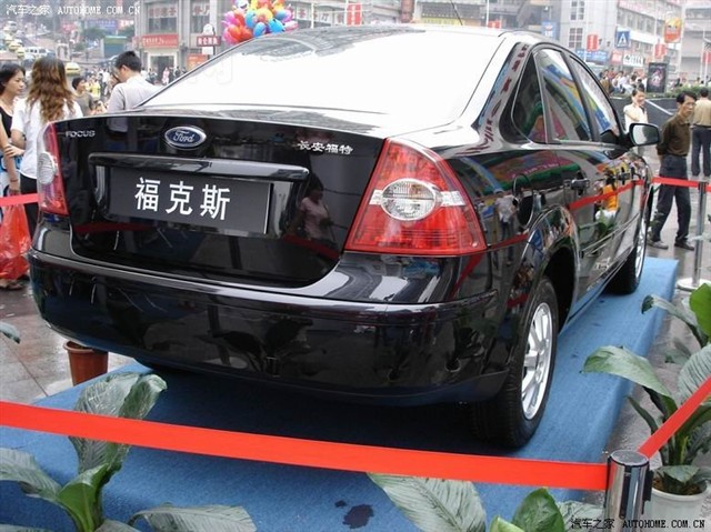 华泰现代特拉卡(terracan) 3.5自动档四驱